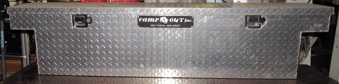 Diamond Plate Aluminum Truck Tool Box (1 of 3)