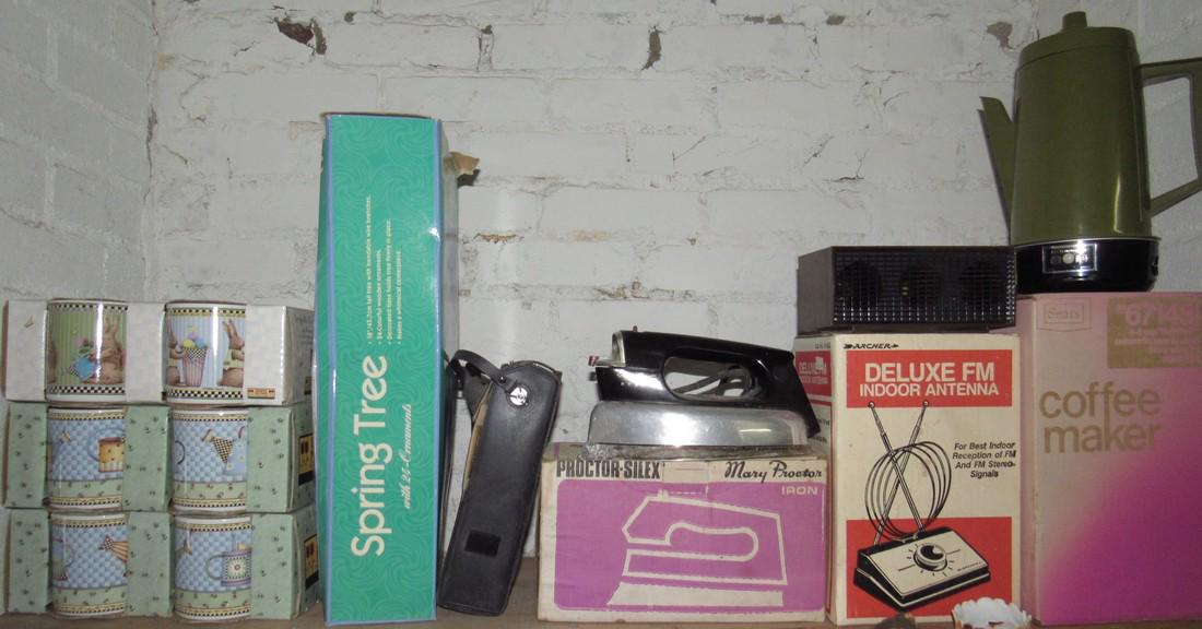 Vintage Iron Antenna Coffee Maker Cassette Deck (1 of 3)