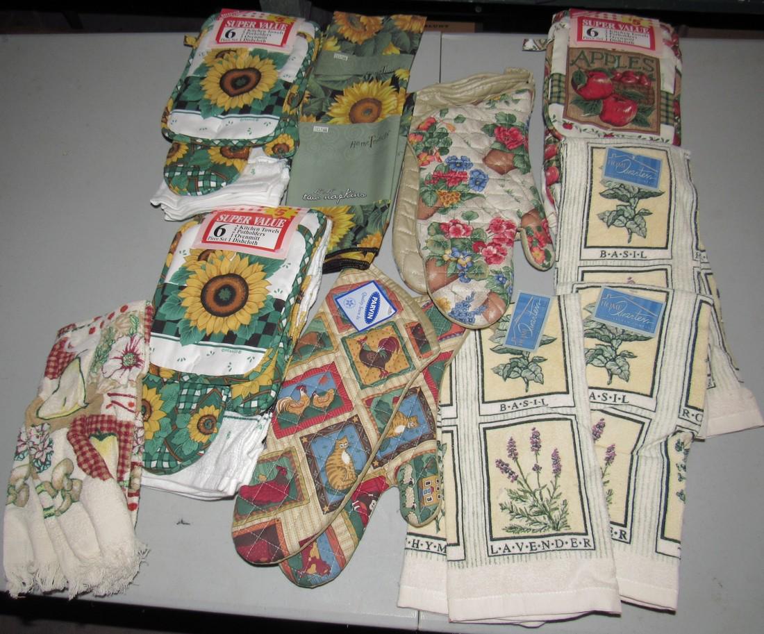 Dish Towels & Pot Holders (1 of 2)