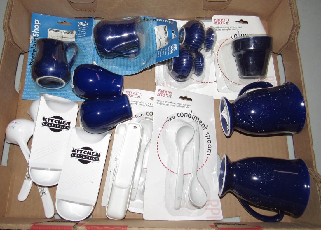 Kitchen Collection Measurers Gibson Cups Small Pitchers: Getting all in box