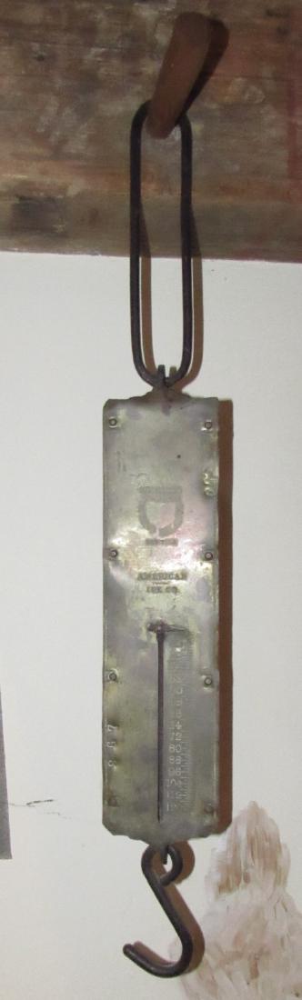 Chatillons American Ice Co. 128lb Scale (1 of 2)