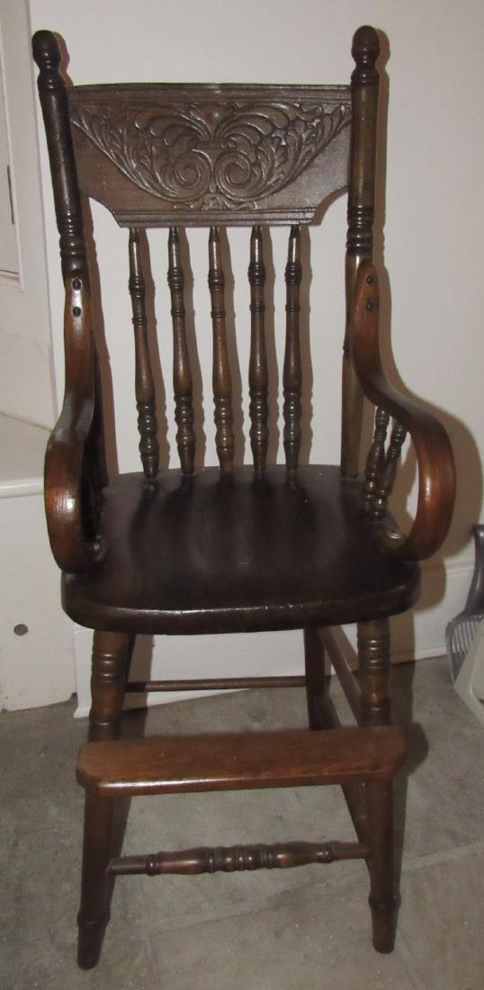 Oak High Chair (1 of 2)