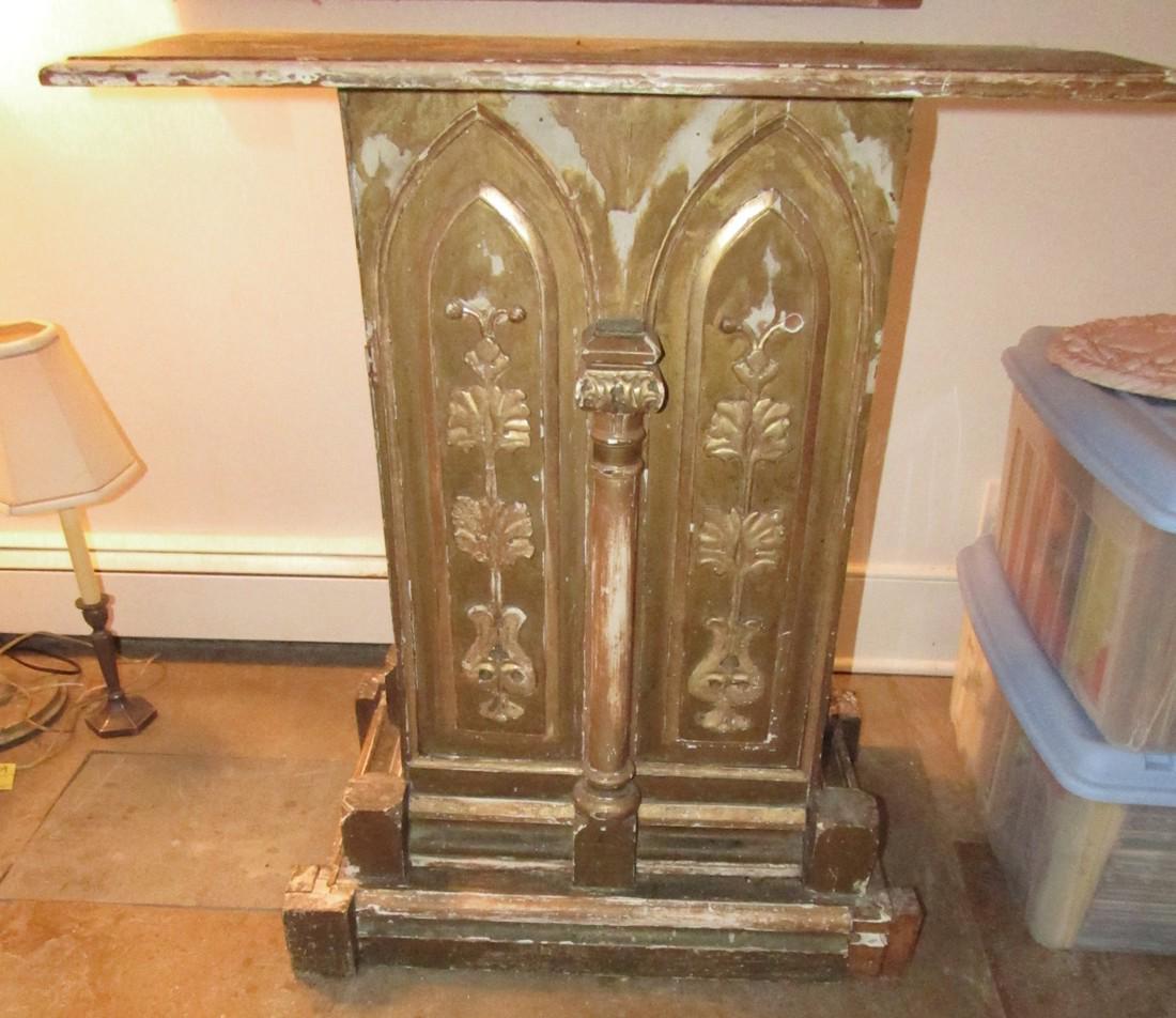 Early Podium / Architectural Stand (1 of 6)