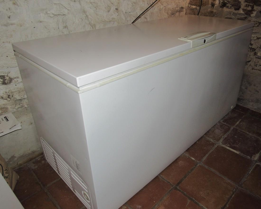 1999 Kenmore Chest Freezer (1 of 4)