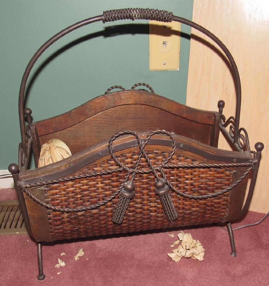 Magazine Rack (1 of 1)