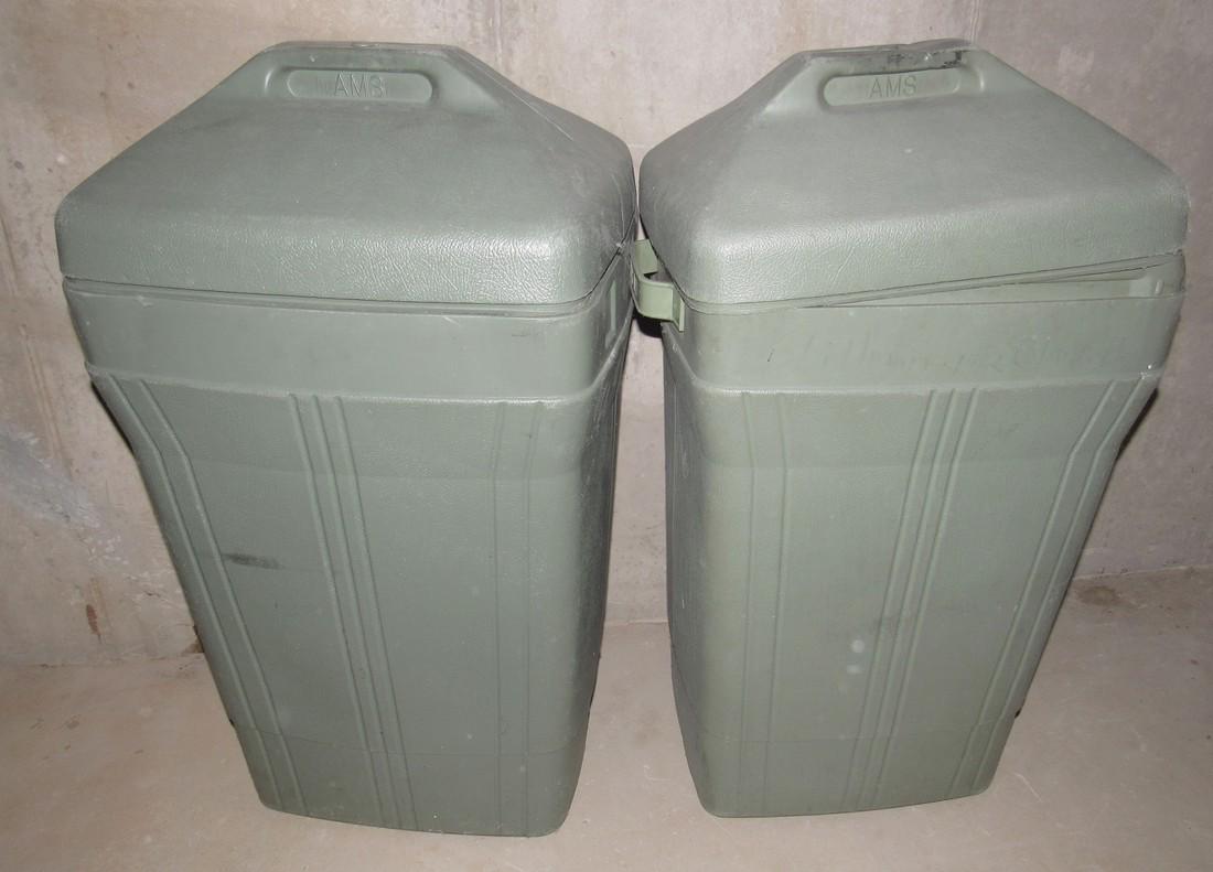2 Garbage Cans (1 of 1)