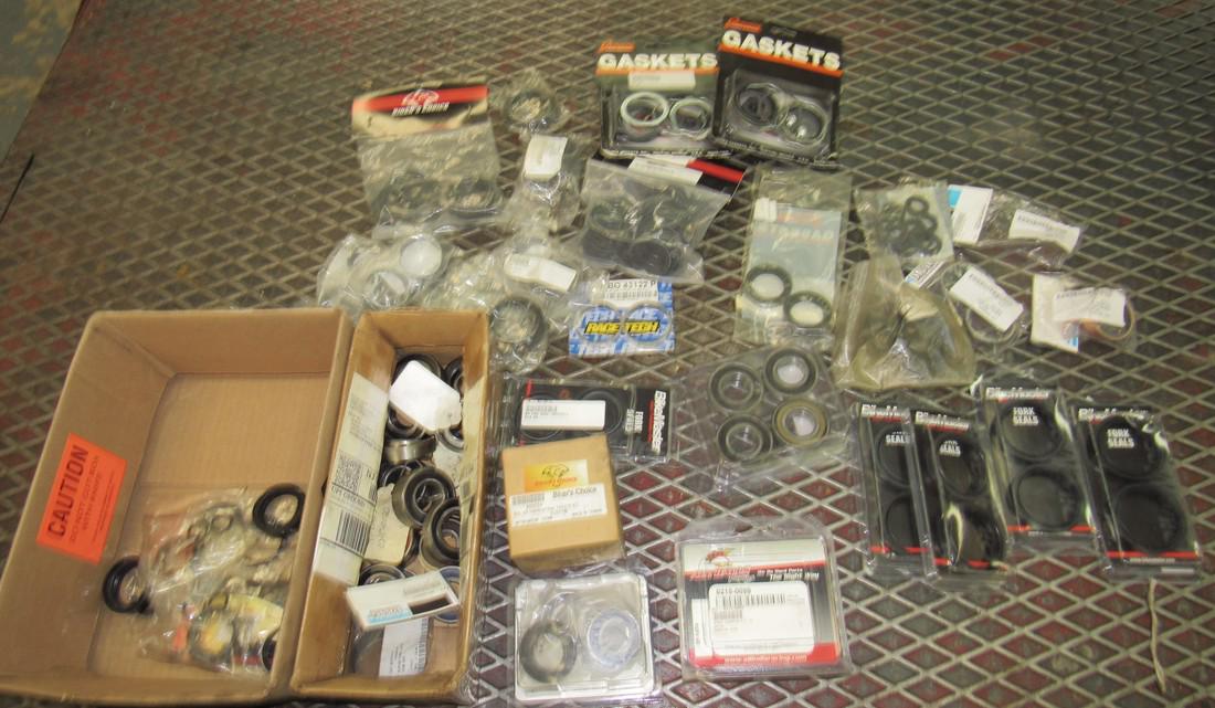 Harley Davidson Motorcycle Fork Seals (1 of 4)