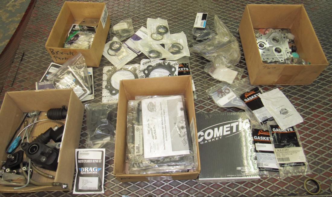 Harley Davidson Motorcycle Gaskets & Misc Parts Lot (1 of 7)