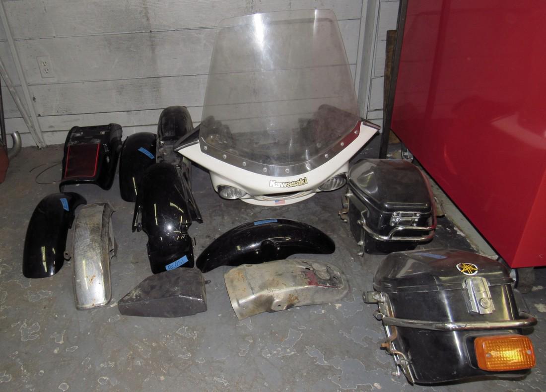 Misc Motorcycle Fenders Kawasaki Windshield Luggage (1 of 5)