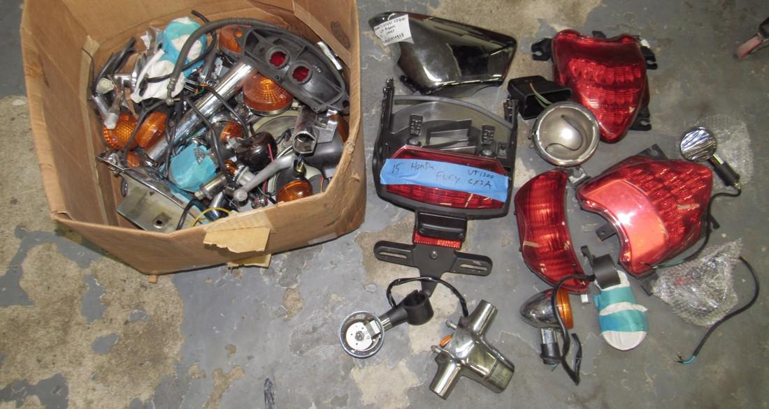 Honda Fury Suzuki & Misc Motorcycle Parts (1 of 5)