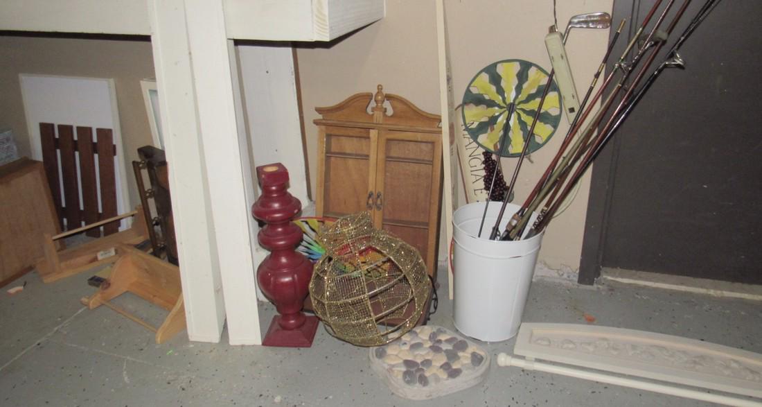 Craft Shelves Towel Bars Misc. Floor Contents (1 of 6)