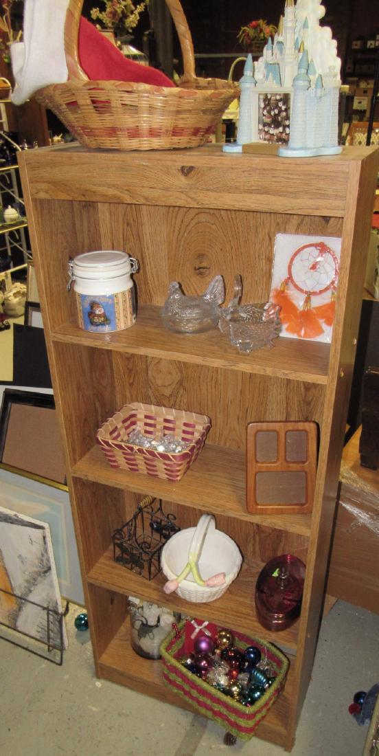 Bookshelf Candy Dish Hen on Nest Contents (1 of 7)