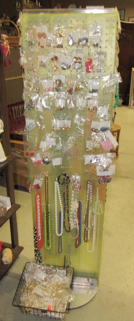 Large Display Rack w/ Costume Jewelry Necklaces (1 of 14)