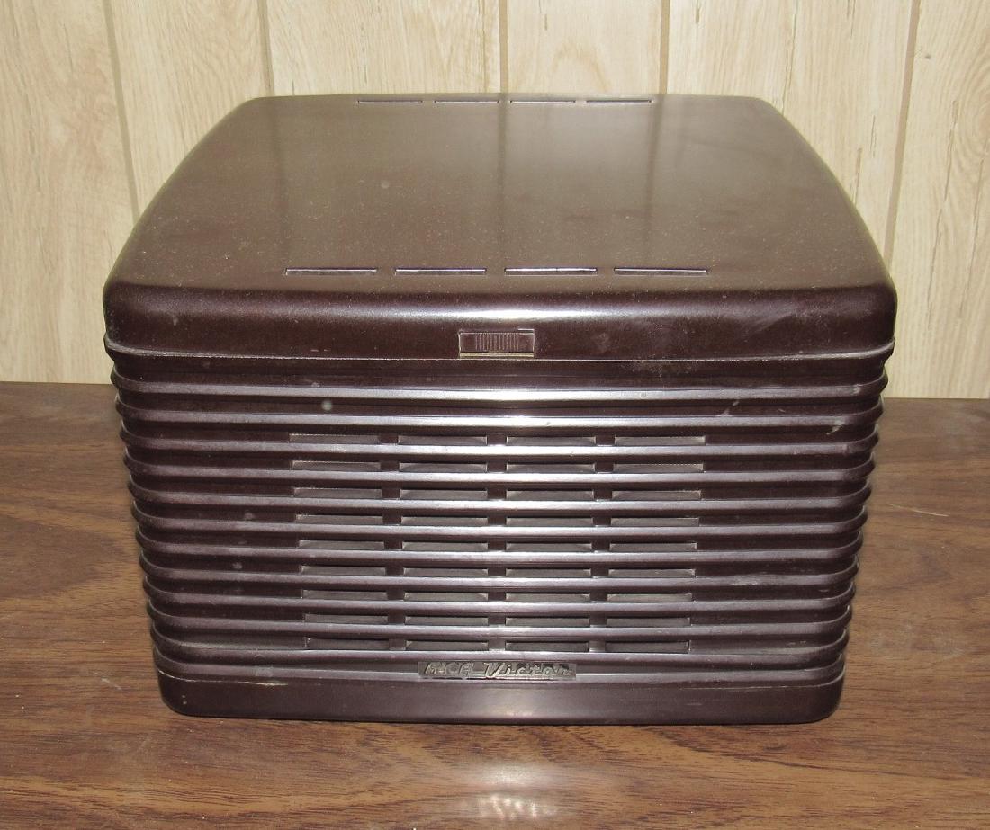 RCA Victor Turntable Record Player Model 45-EY-3 (1 of 5)