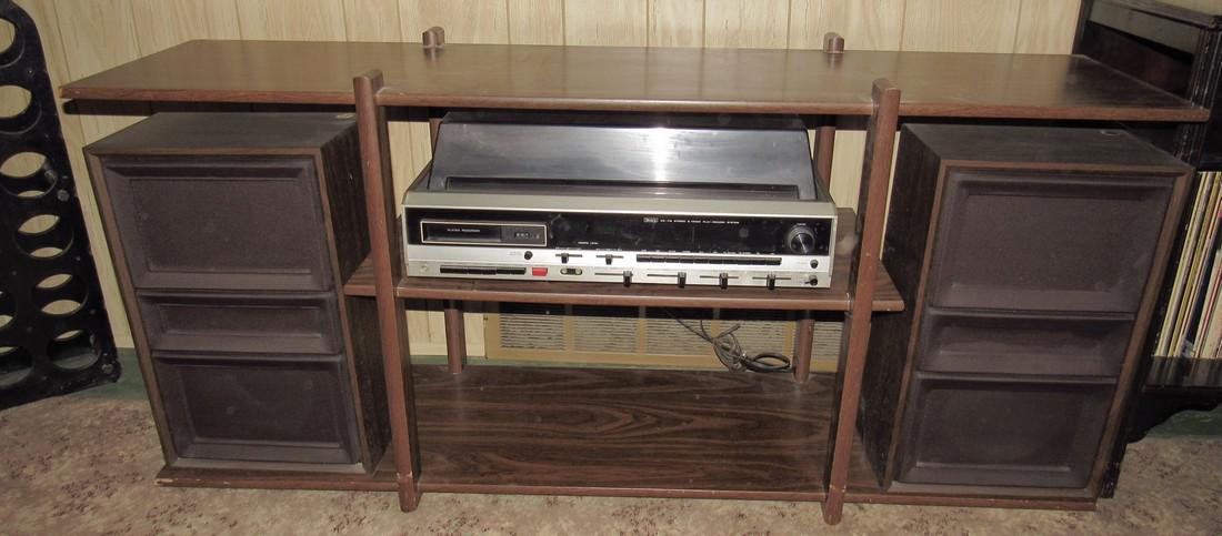 Sears Stereo System and Speakers with Stand (1 of 3)