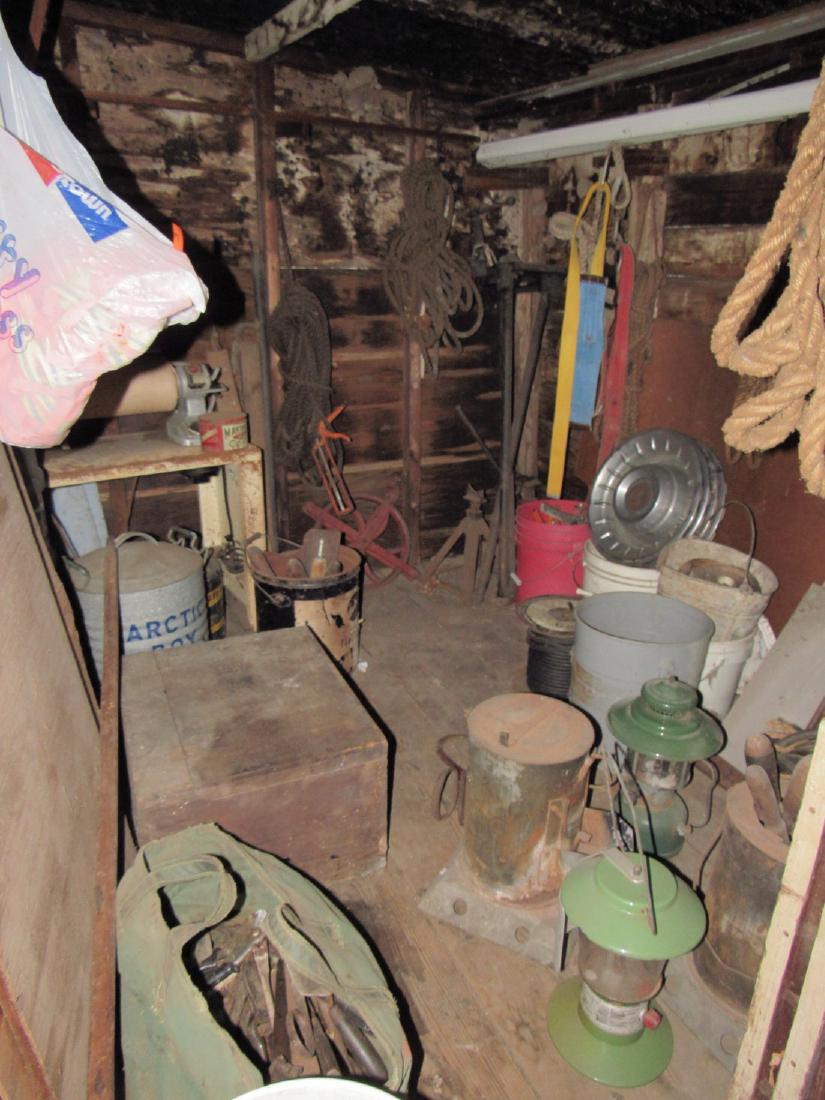 Shed Contents Tools Lanterns Pulley Lead Pots Tongs (1 of 20)