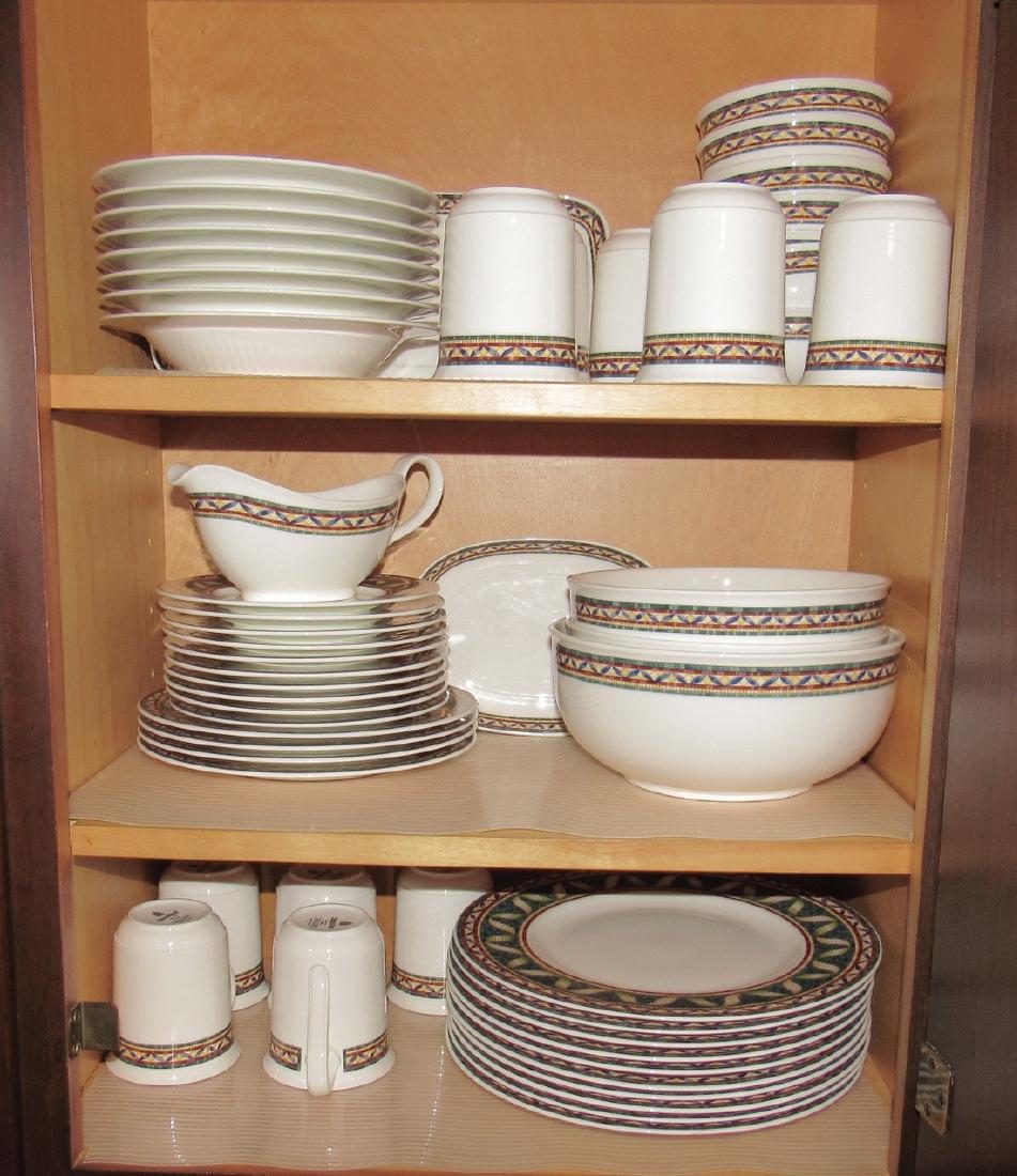 Villeroy & Boch Pergamon Dinnerware Set (1 of 2)