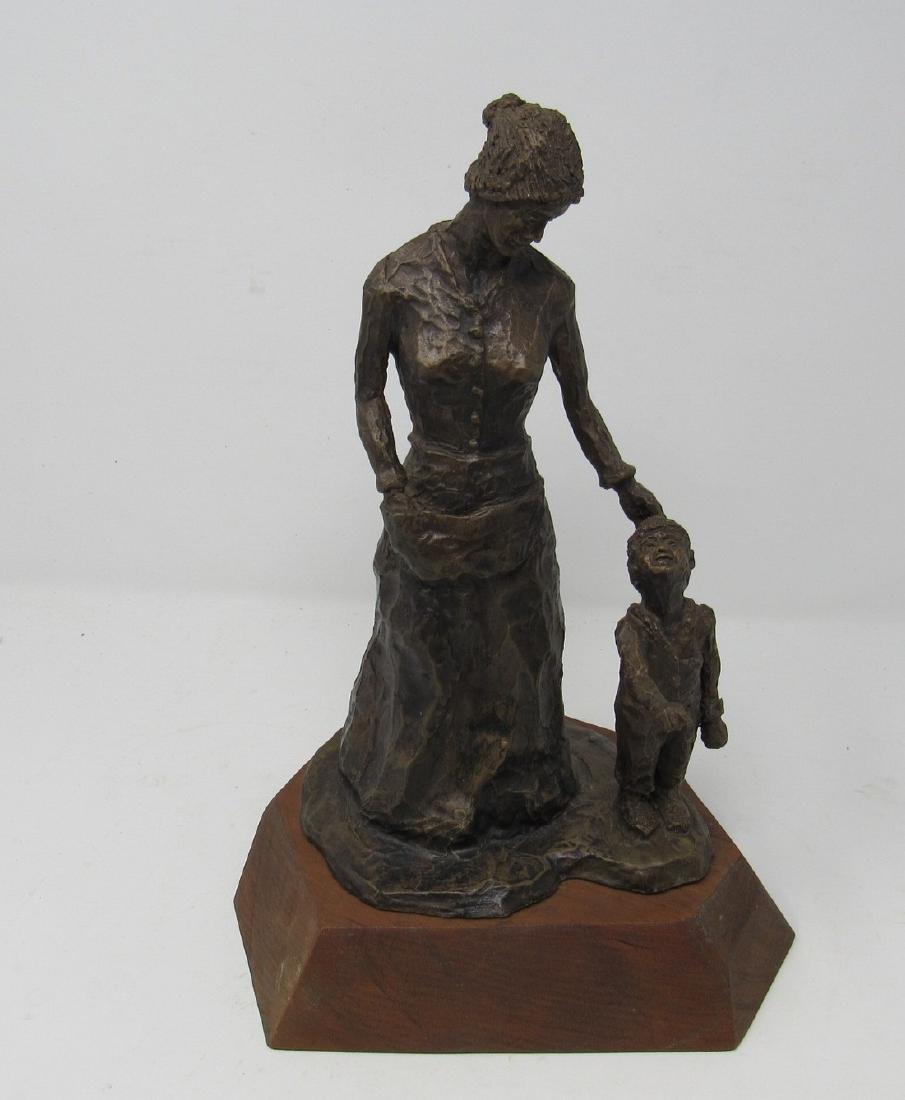 Bronze Mother and Child Christopher Raymond Sculpture (1 of 3)