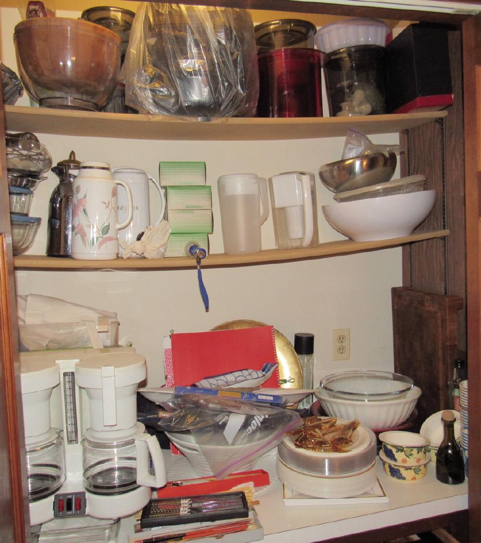 Kitchenware Chopsticks Oriental Dishes Hoffritz: Getting all pictured in cabinet and drawers . Take what you want and leave the rest