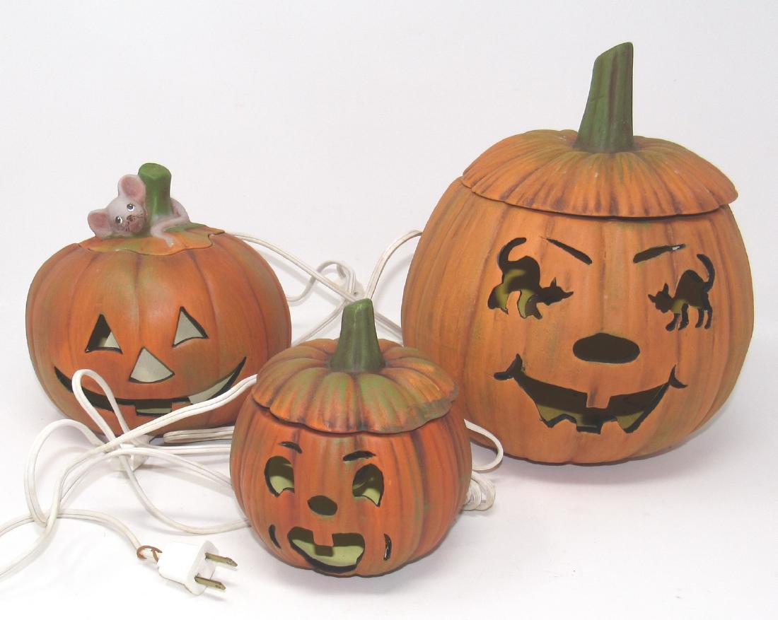 3 Lighted Ceramic Pumpkins Jack O Lanterns Halloween (1 of 1)