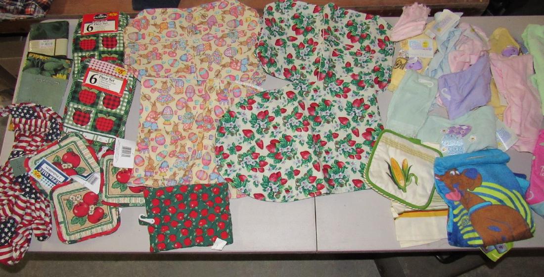 Placemats Kitchen Towels Pot Holders Runners Napkins (1 of 3)