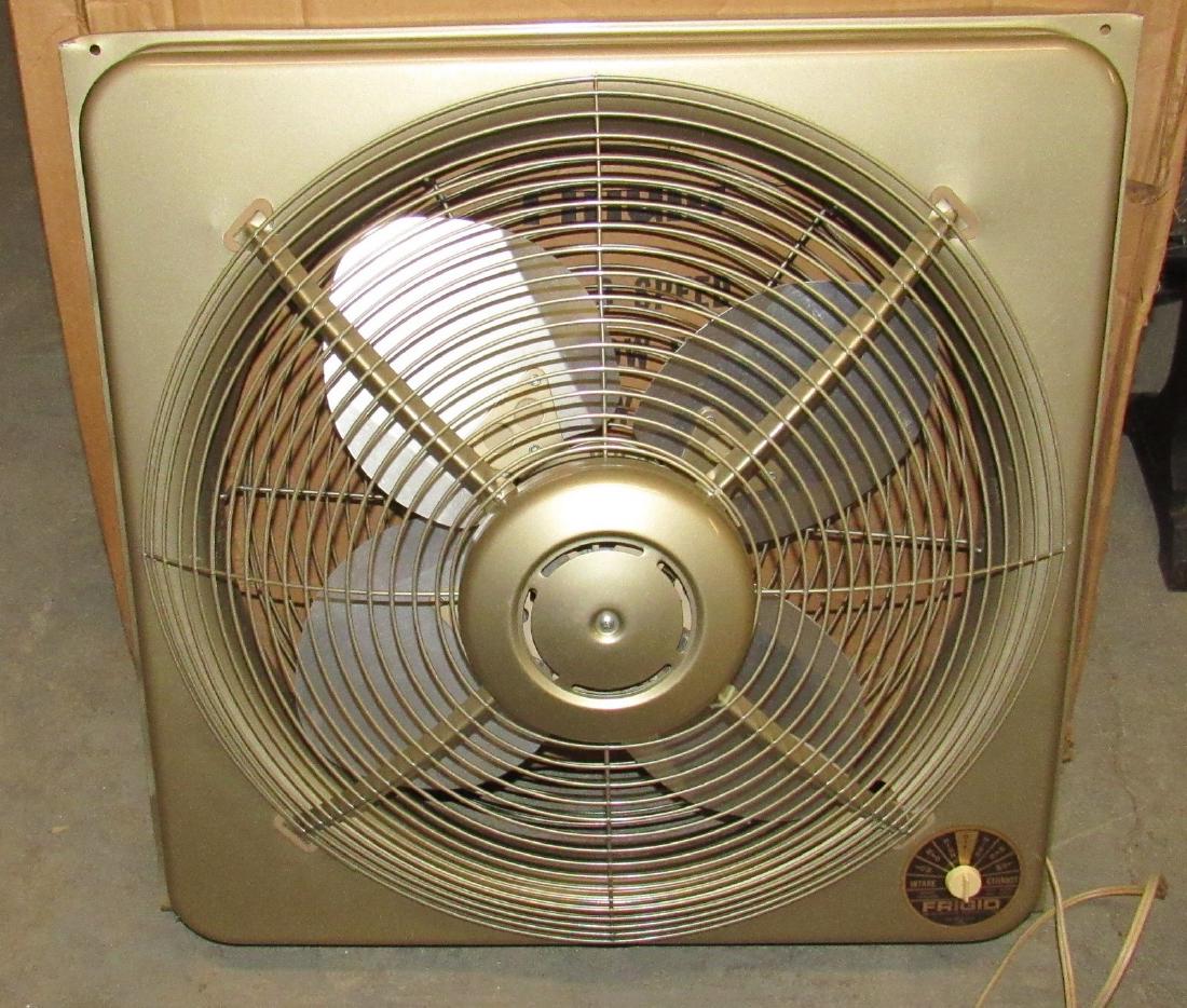 2 New Old Stock Frigid 20" 3 Speed Window Fans (1 of 2)
