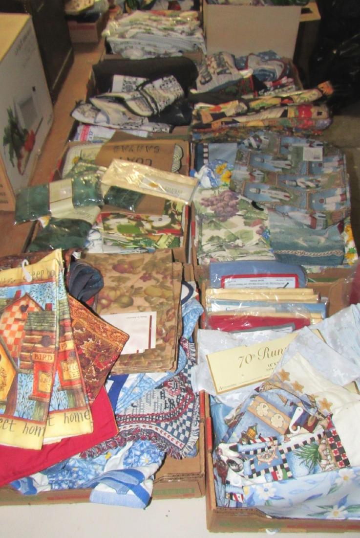 10 Boxes Filled with Dish Towels Placemats Napkins (1 of 3)