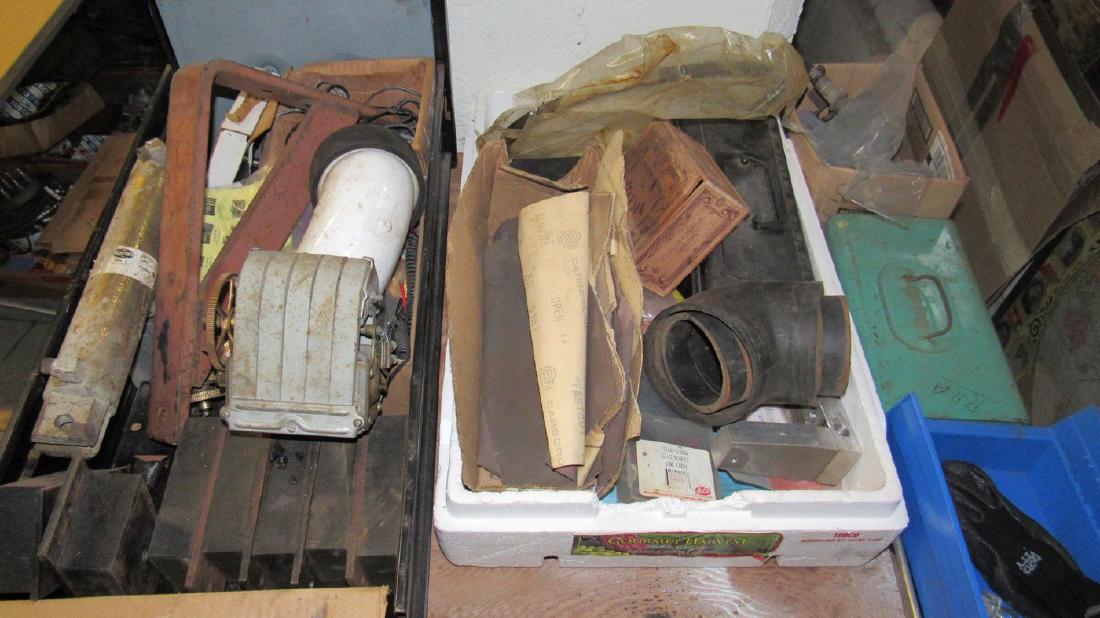 Magneto Brass Aluminum Table Contents: Includes everything on table. Must take all