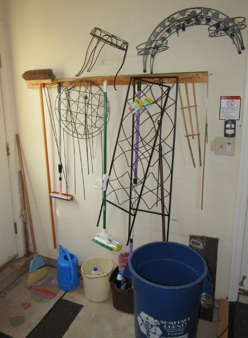 Yard DÃ©cor and Misc: Getting everything pictured. Take what you want and leave the rest