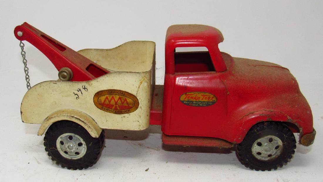 tonka tricycle with tow cable