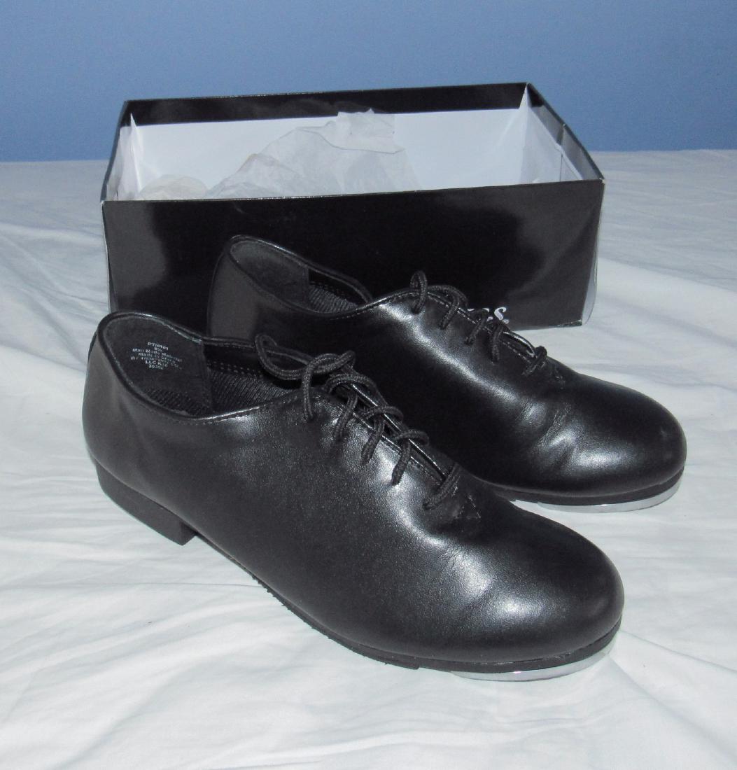 Dance Class Rhythm Tones Tap Shoes: Size 9 1/2. Used condition