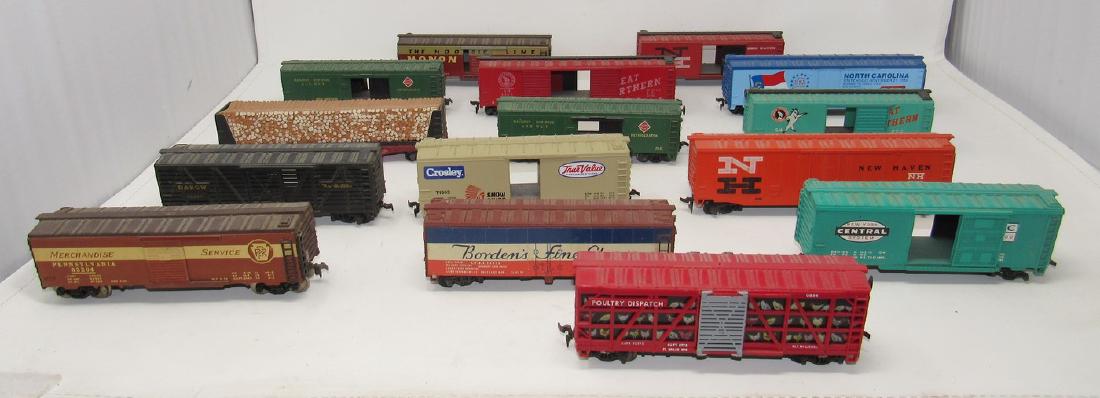 Mantua Lionel Life Like HO Scale Train Box Cars Log Car: Getting all pictured