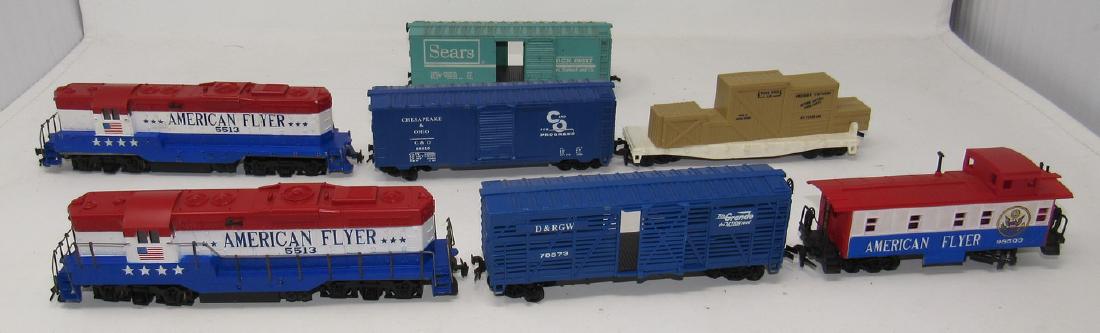 Lionel HO Scale American Flyer 5513 Diesel Locomotives: Also includes Cars. Sold in untested condition
