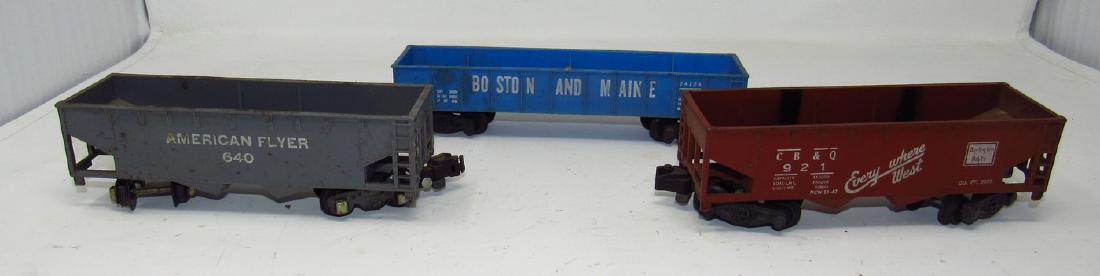 American Flyer 640 921 24124 Hopper Gondola Train Cars: Need light cleaning.