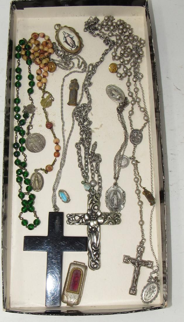 Lot of Religious Charms Necklaces St. Anne (1 of 6)