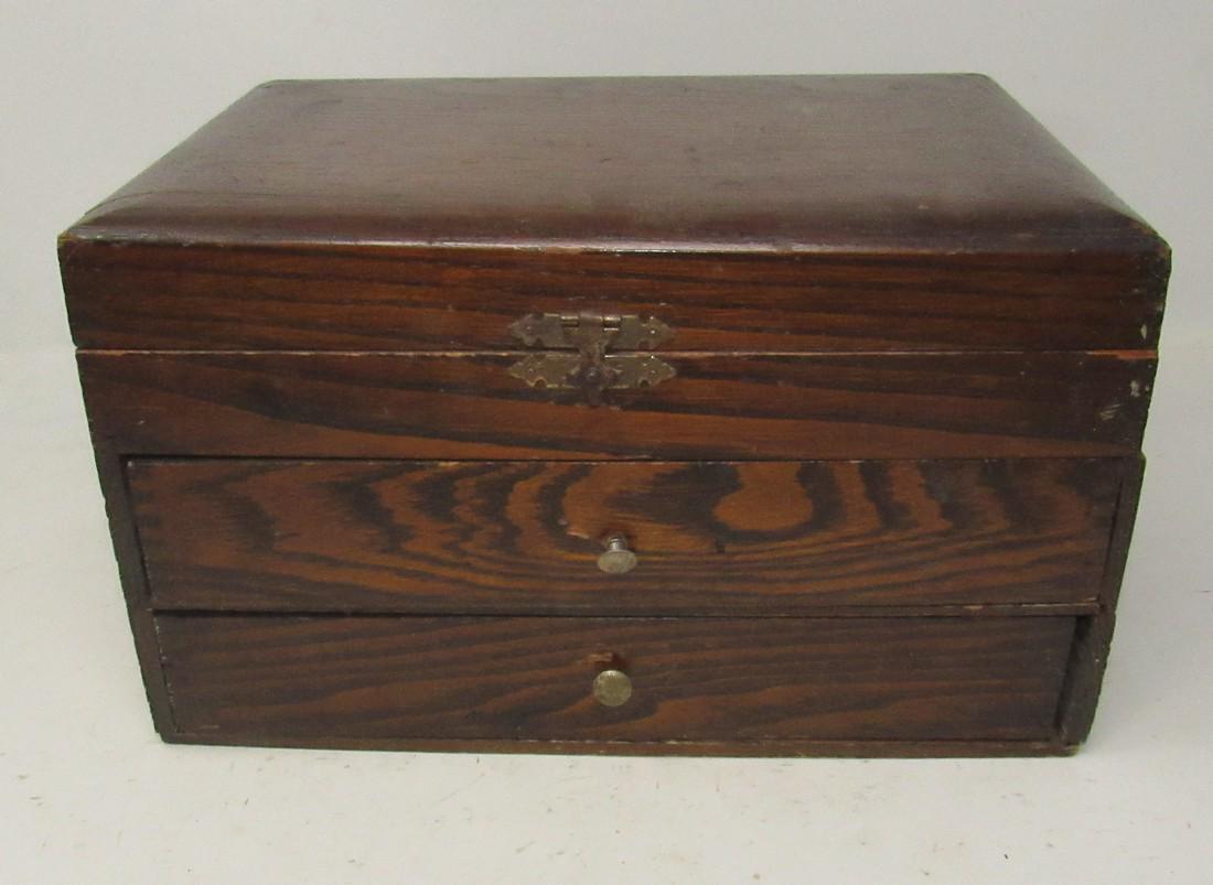 Oak Jewelry Box (1 of 3)