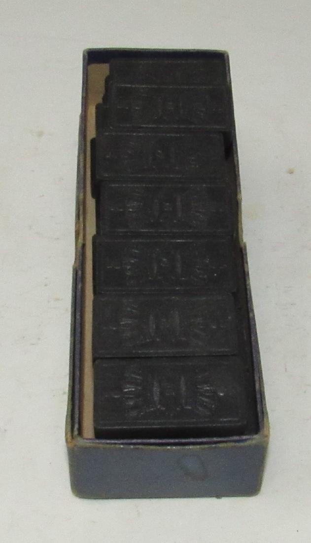 27 Vintage Dominoes: Getting all pictured