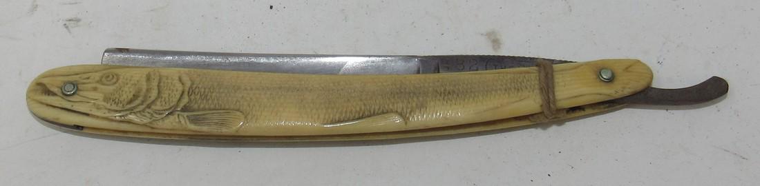 Pike Musky Fish Barbers Straight Razor (1 of 5)