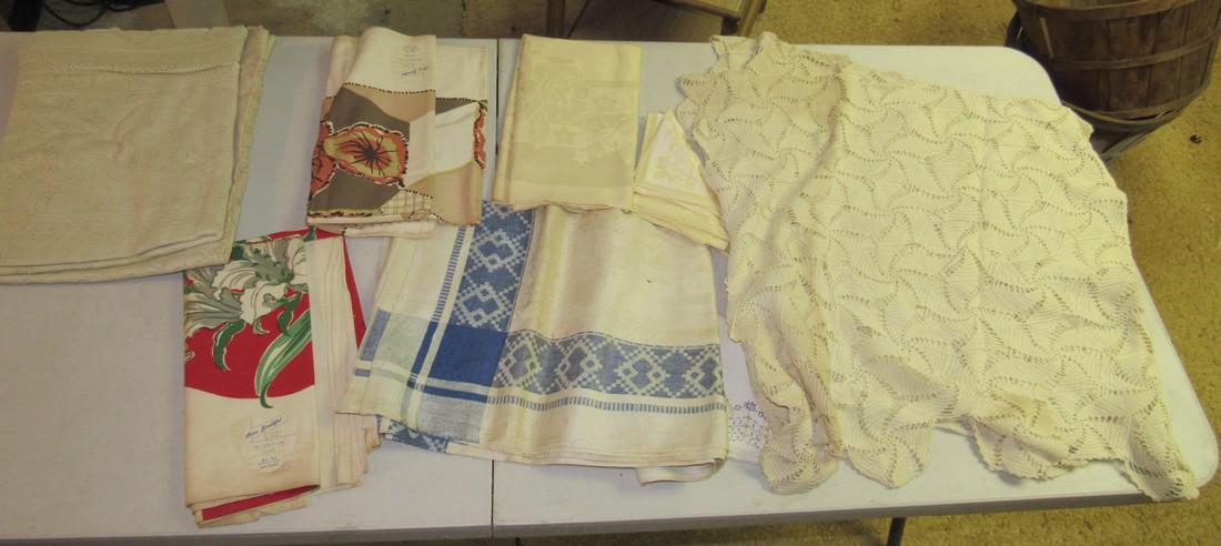 Lace Tablecloths and Napkins: Getting all pictured. We do not open them up. Sold as is