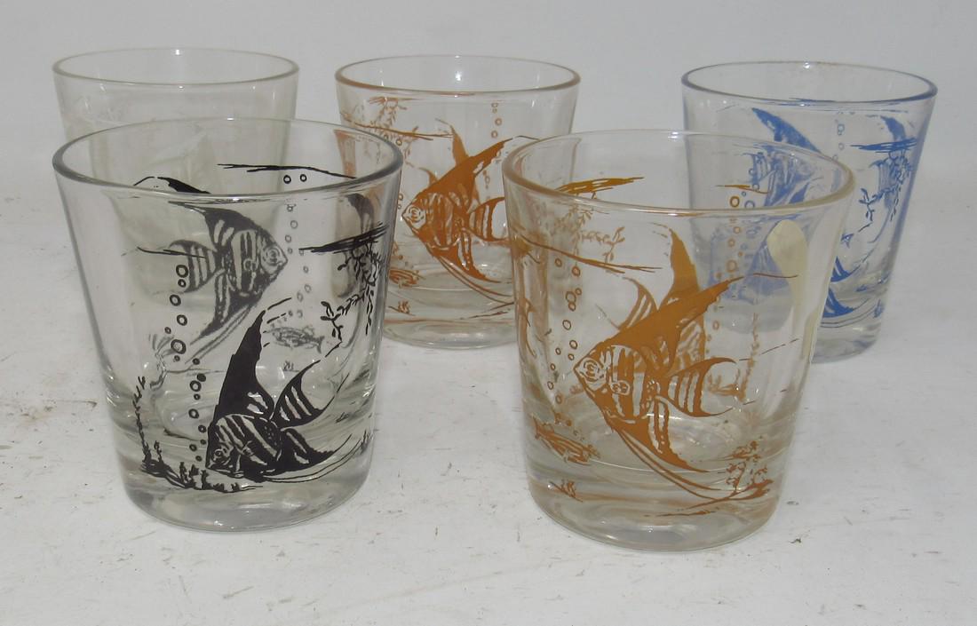 Vintage Pyro Fish Drinking Glasses (1 of 1)