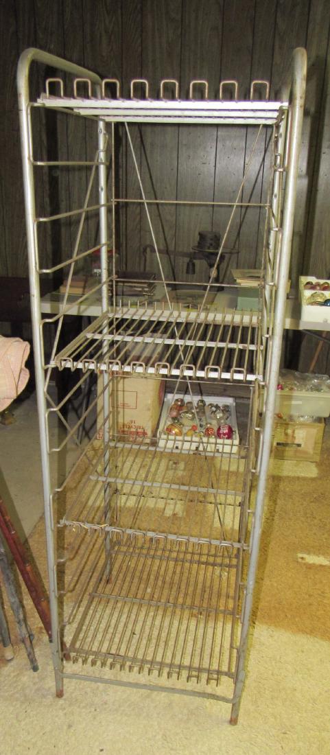 Wire Store Display Shelf Vintage (1 of 2)