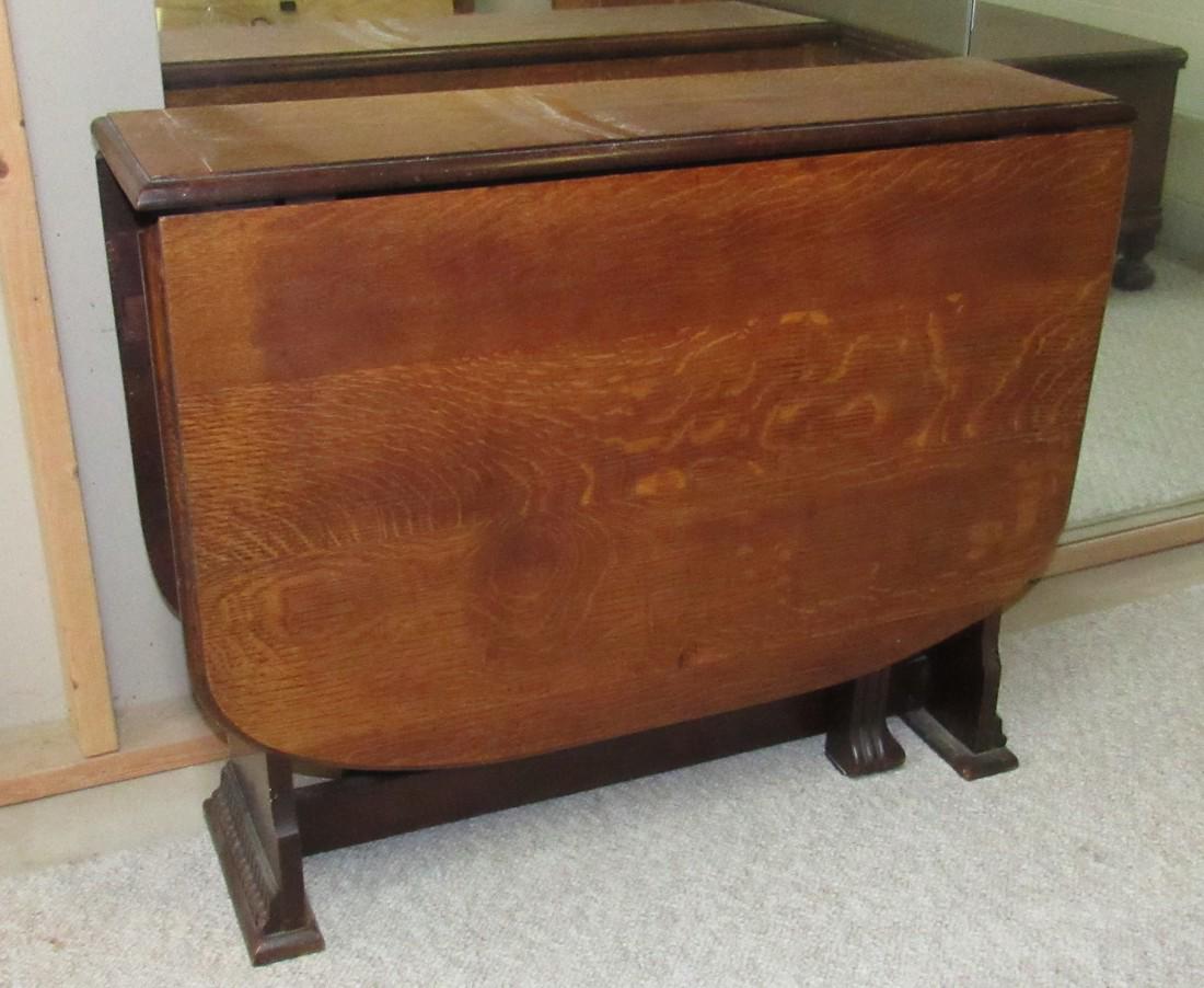 Oak Drop Leaf Table: Approx 10" wide ( when closed)x 36" x 29 1/2" tall . Each of the leafs are approx 21 1/2" long