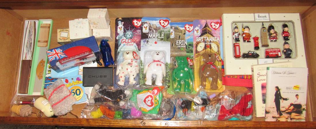 Beanie Babies and Misc: Getting all pictured in drawer