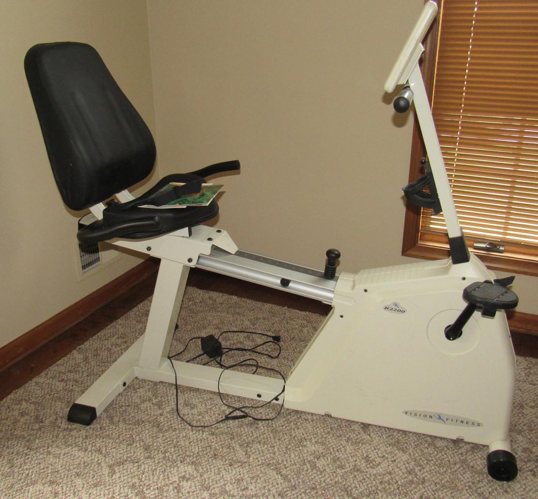 vision fitness r2100