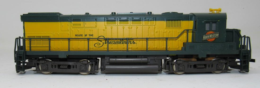 Northwestern 400 Diesel Train Engine Streamliners HO: Sold in untested condition
