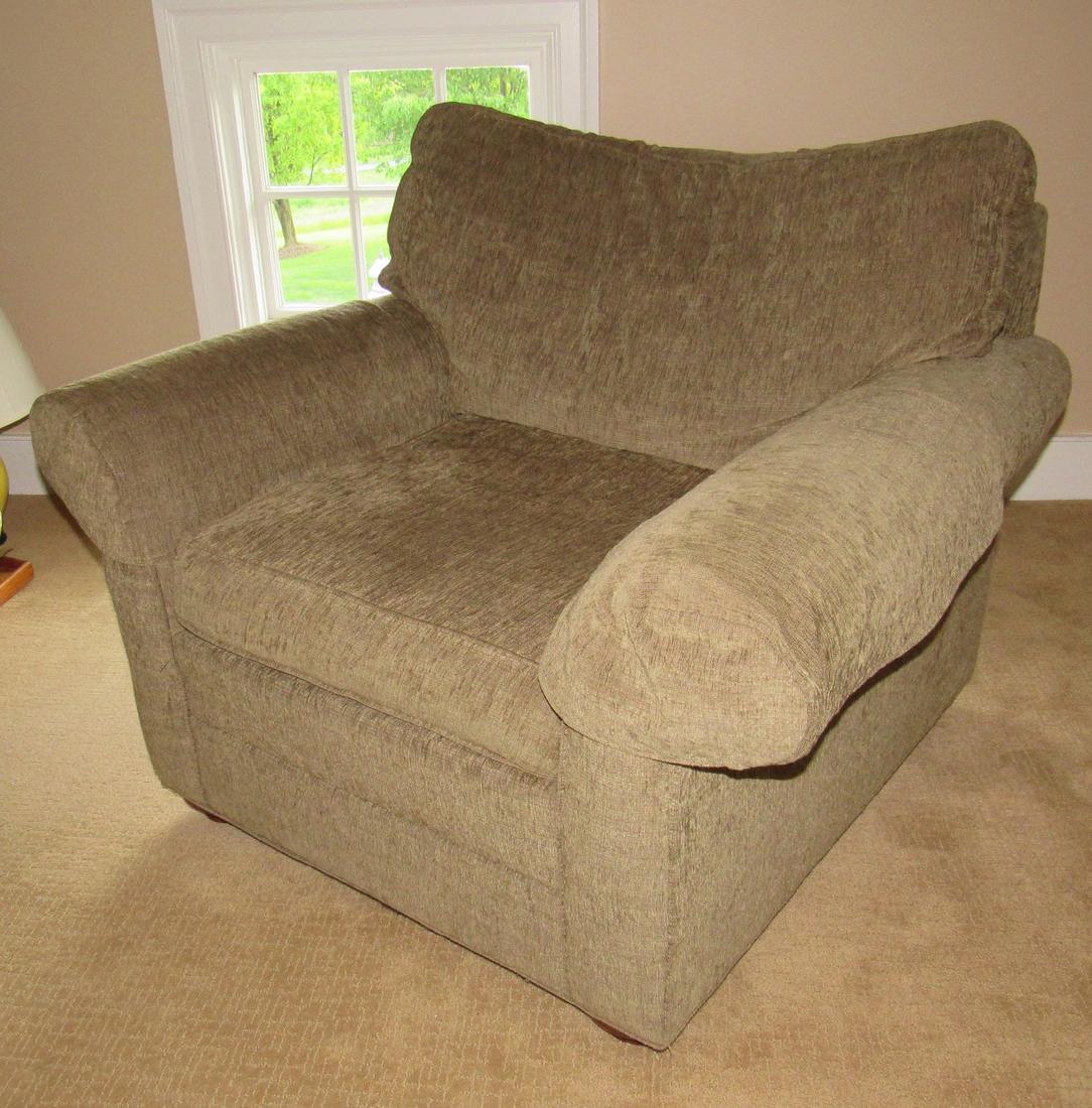 Ethan Allen Over Sized Chair: Approx 40" x 38".