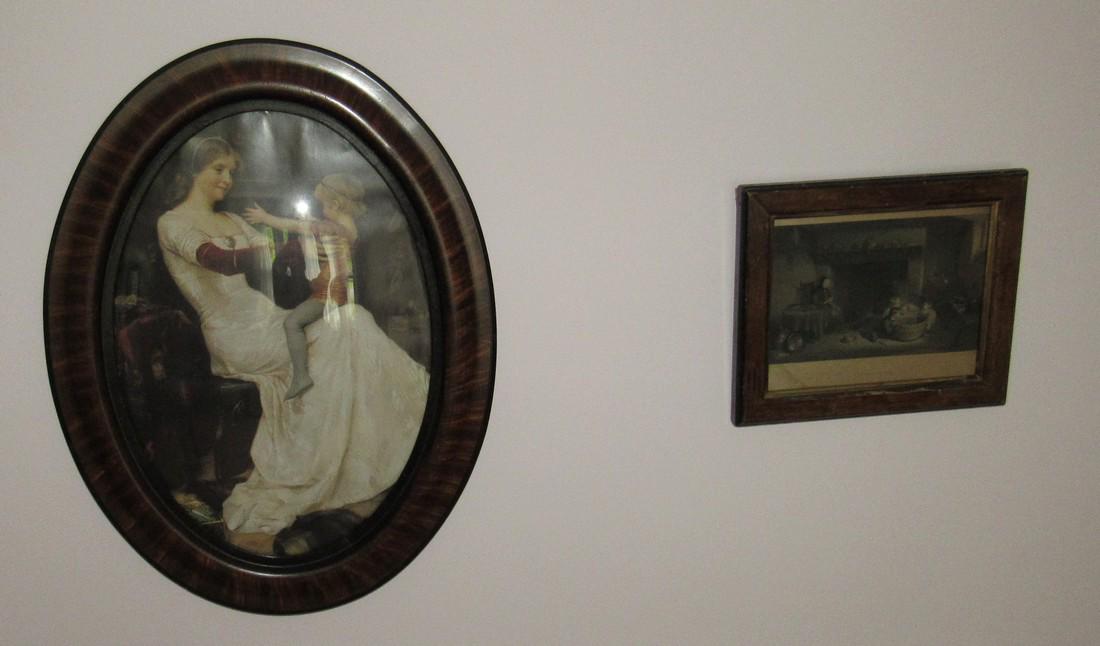 Print with Convex Glass Frame H Bourne Sculp: Convex frame is apprx 18 1/2" x 24"