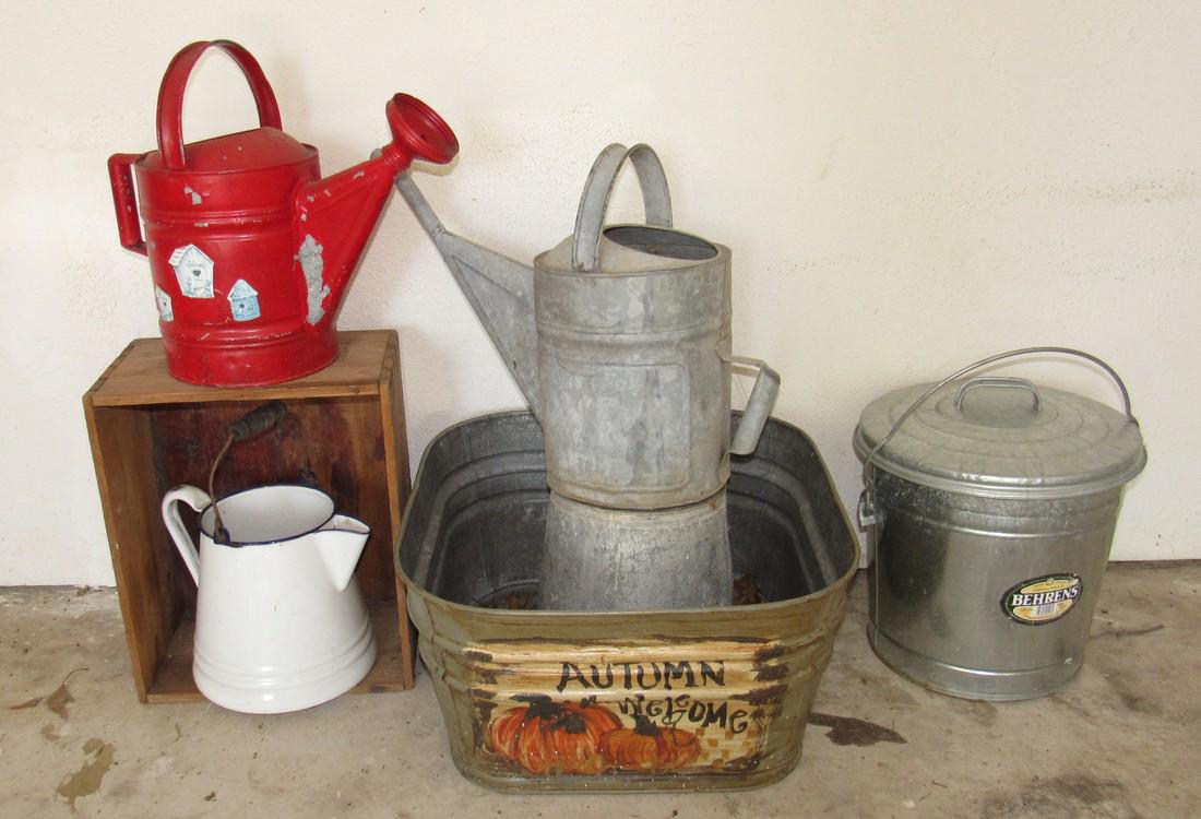 Water Cans Galvanized Tub and Trash Can Agate Kettle: Also included is wood crate