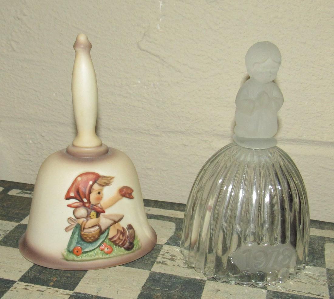 1978 Hummel 701 Annual Bell Goebel Crystal: Getting both pictured