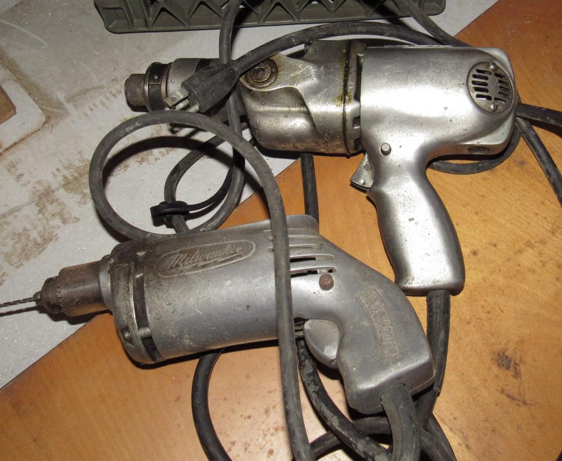 Milwaukee Drill and Electric Hammer Drill 5320: Also includes milkcrate.